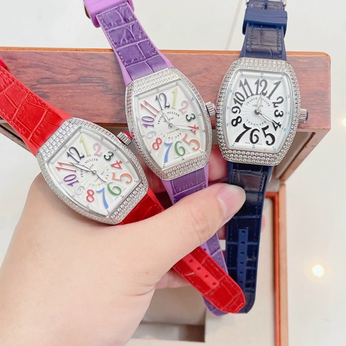 Đồng hồ Franck Muller V32 nữ đính đá dây cao su Super Fake 36mm 