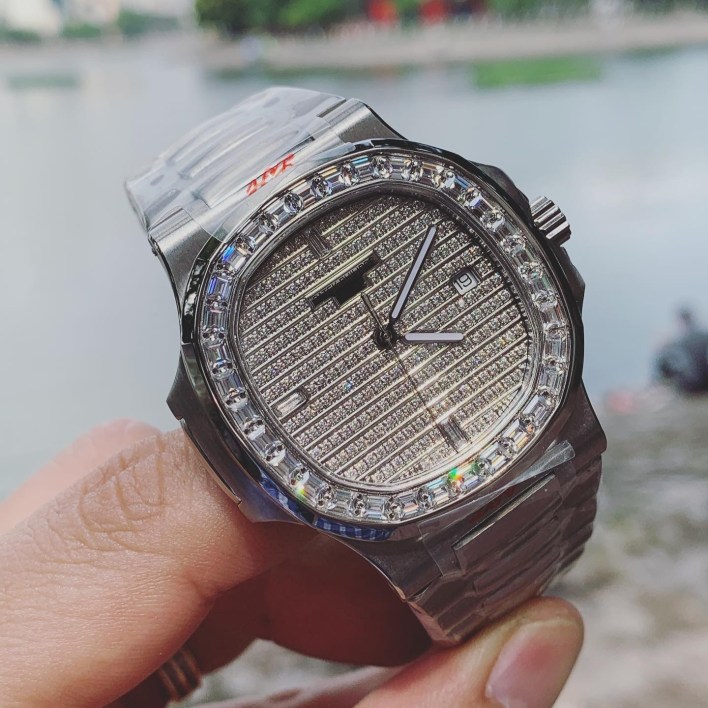 Đồng hồ Patek Philippe nam siêu cấp Full Diamond Super Fake 1:1 Thụy Sỹ