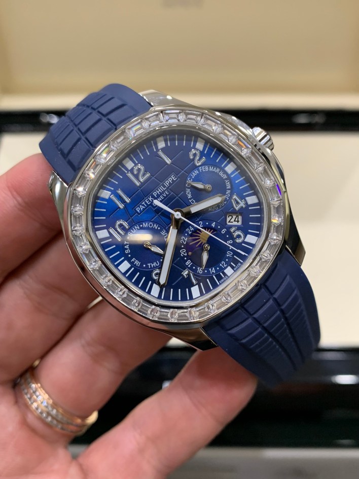 Đồng hồ Patek Philippe nam dây cao su PP Aquanaut Super Fake Nhật 40mm 