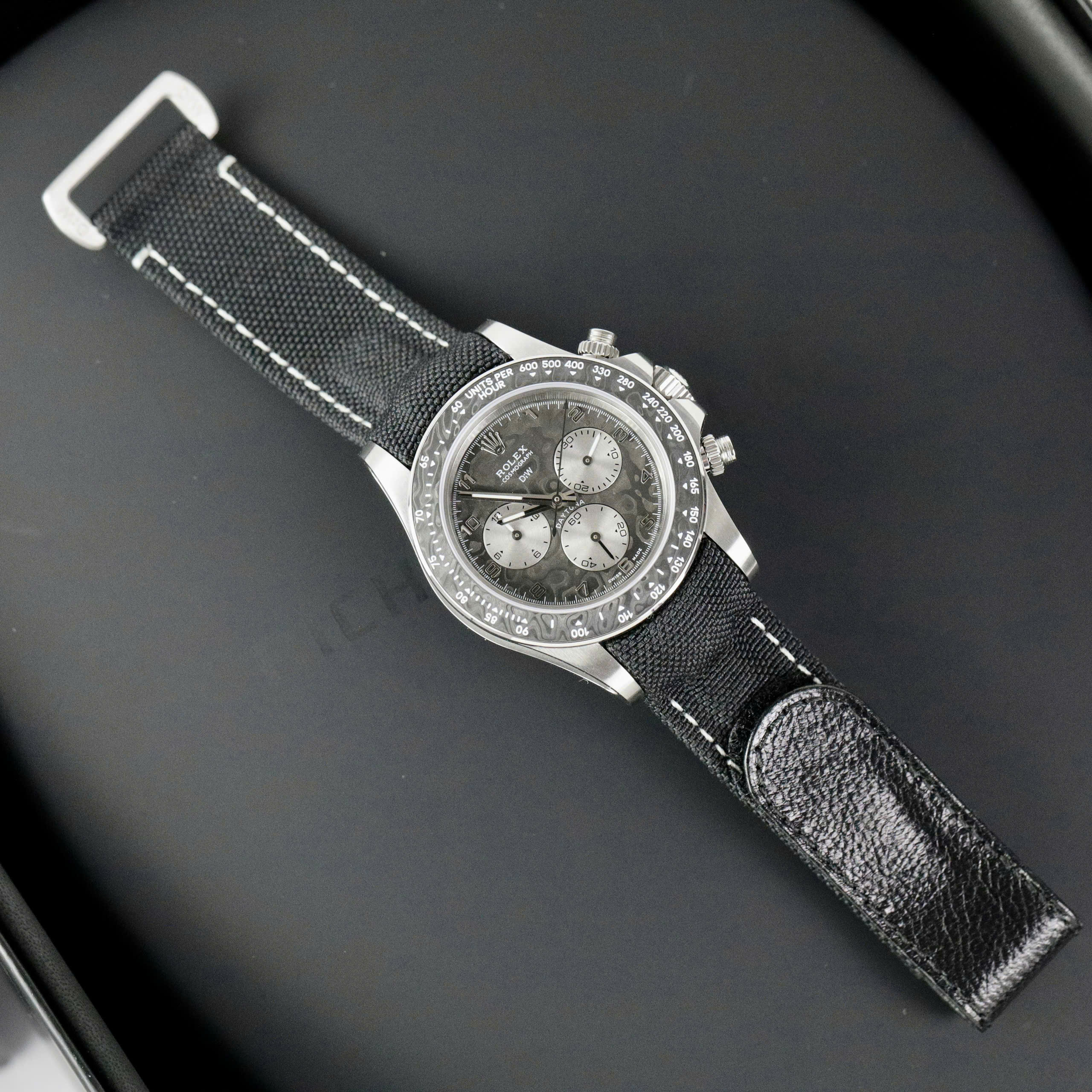 Đồng hồ Rolex Cosmograph Daytona DiW Rep 11 dây vải canvas 40mm