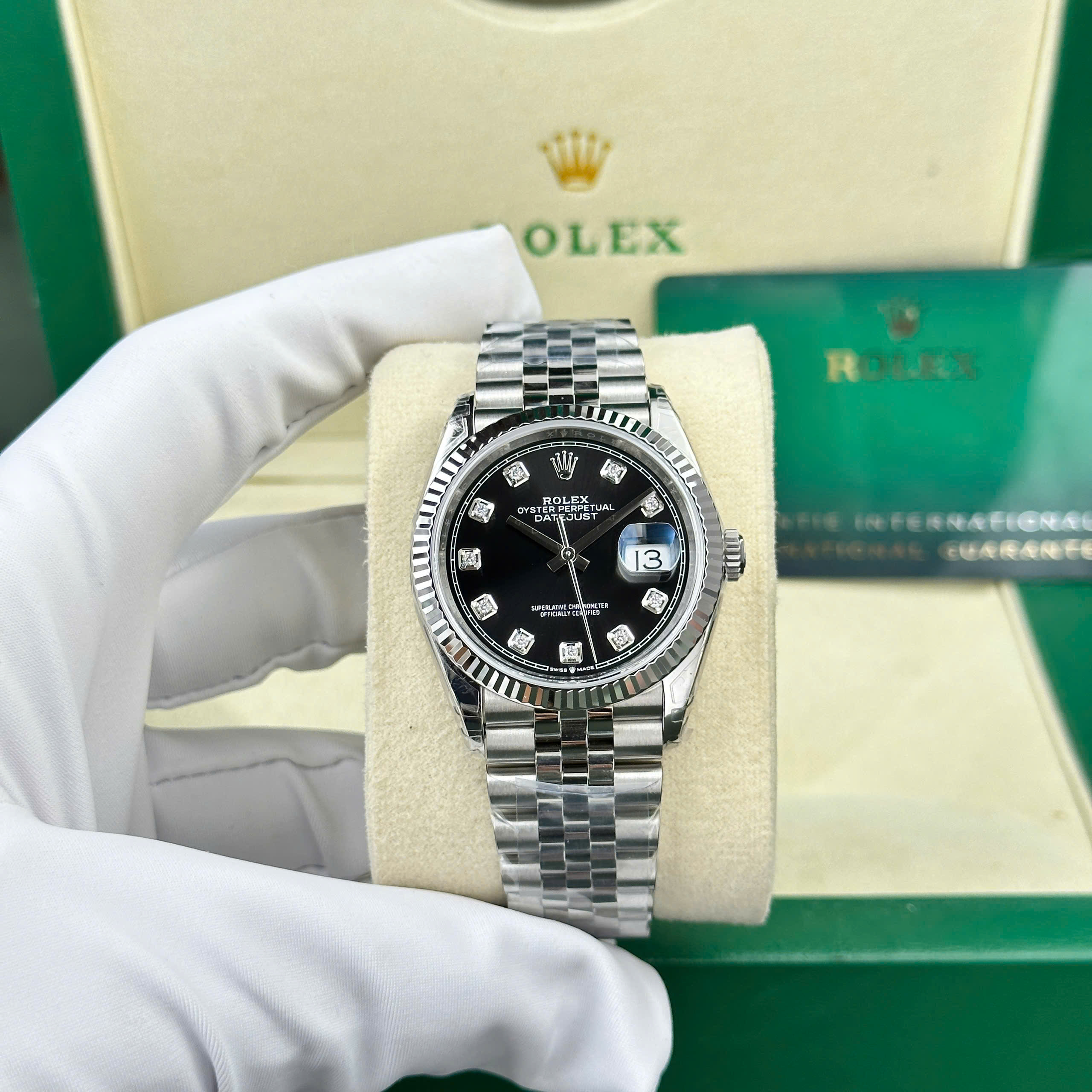 Đồng hồ Rolex DateJust 126234 Replica 11 mặt đen cọc số đính đá nhà máy VS 36mm