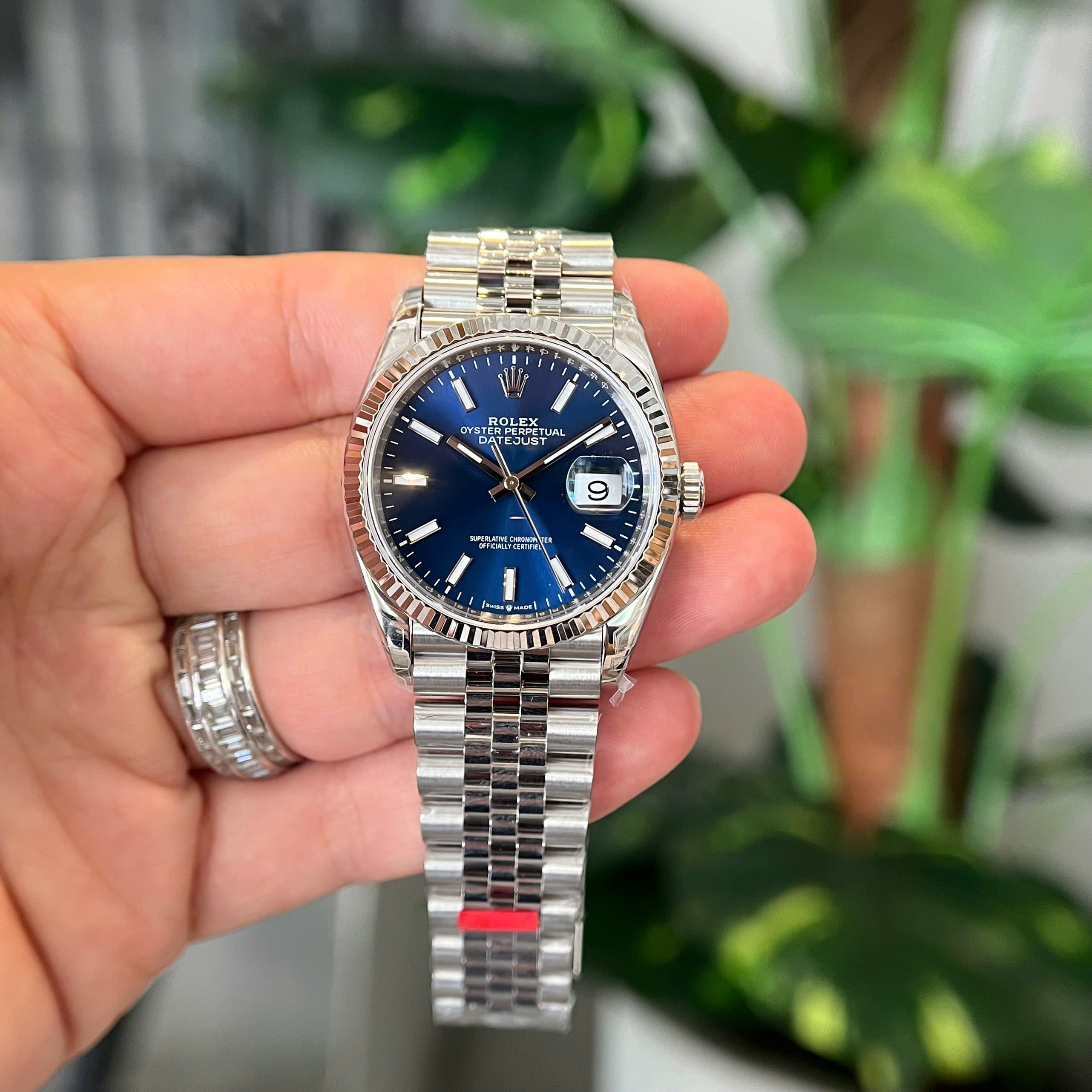 Đồng hồ Rolex DateJust 126234 mặt xanh cọc dạ quang Rep 11 nhà máy VS 36mm