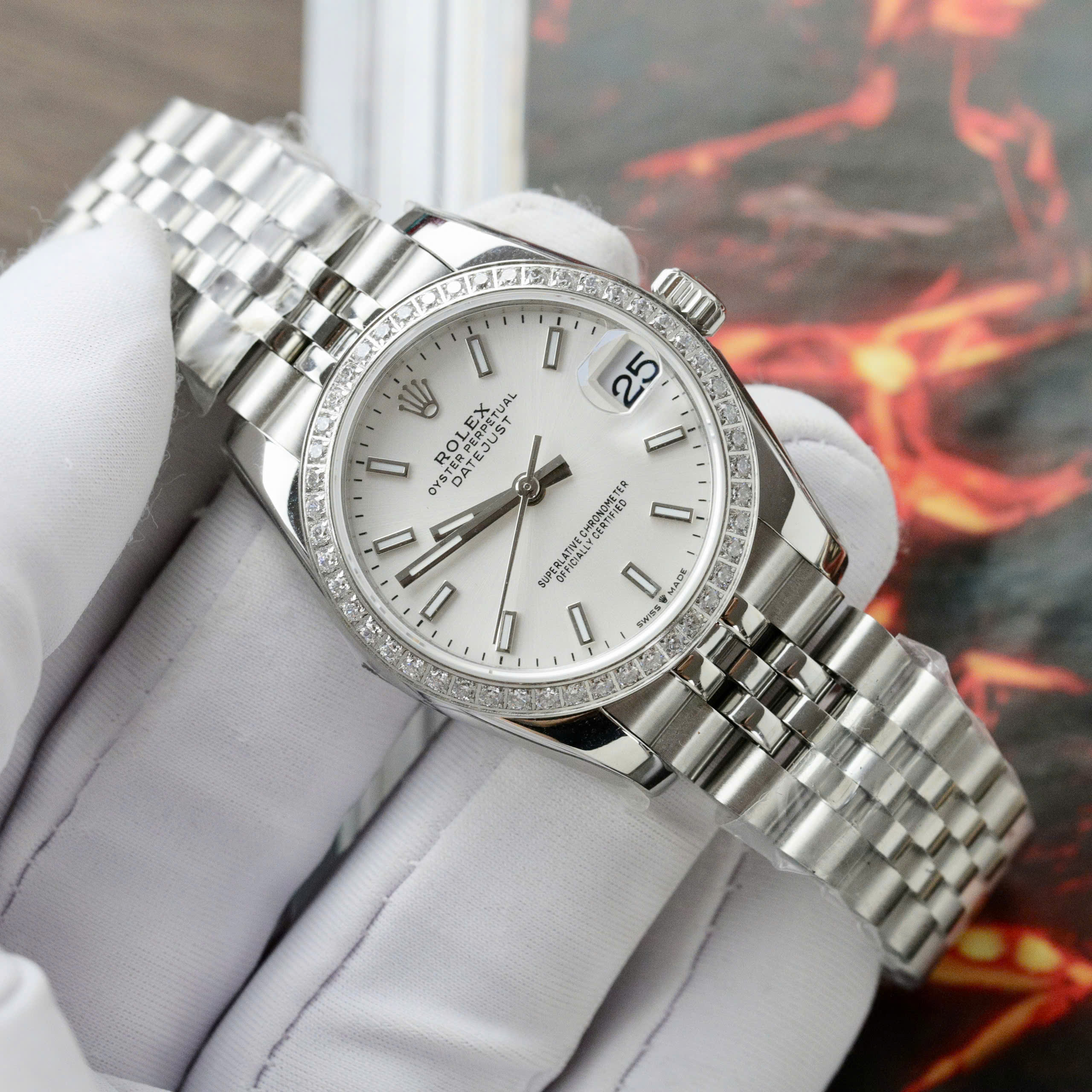 Đồng hồ Rolex DateJust Rep 11 cao cấp nữ mặt trắng cọc số dạ quang GSF 31mm