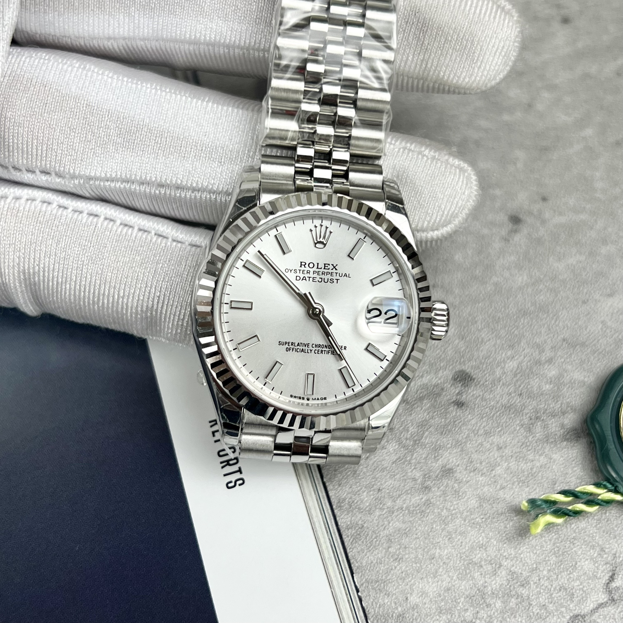 Đồng hồ Rolex DateJust nữ cọc số dạ quang Rep 11 cao cấp EW Factory 31mm