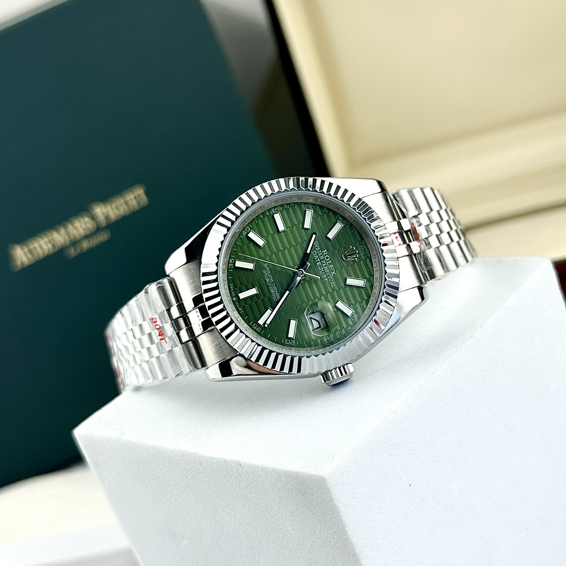 Đồng hồ Rolex DateJust nam mặt vân gấp Fake giá rẻ 41mm
