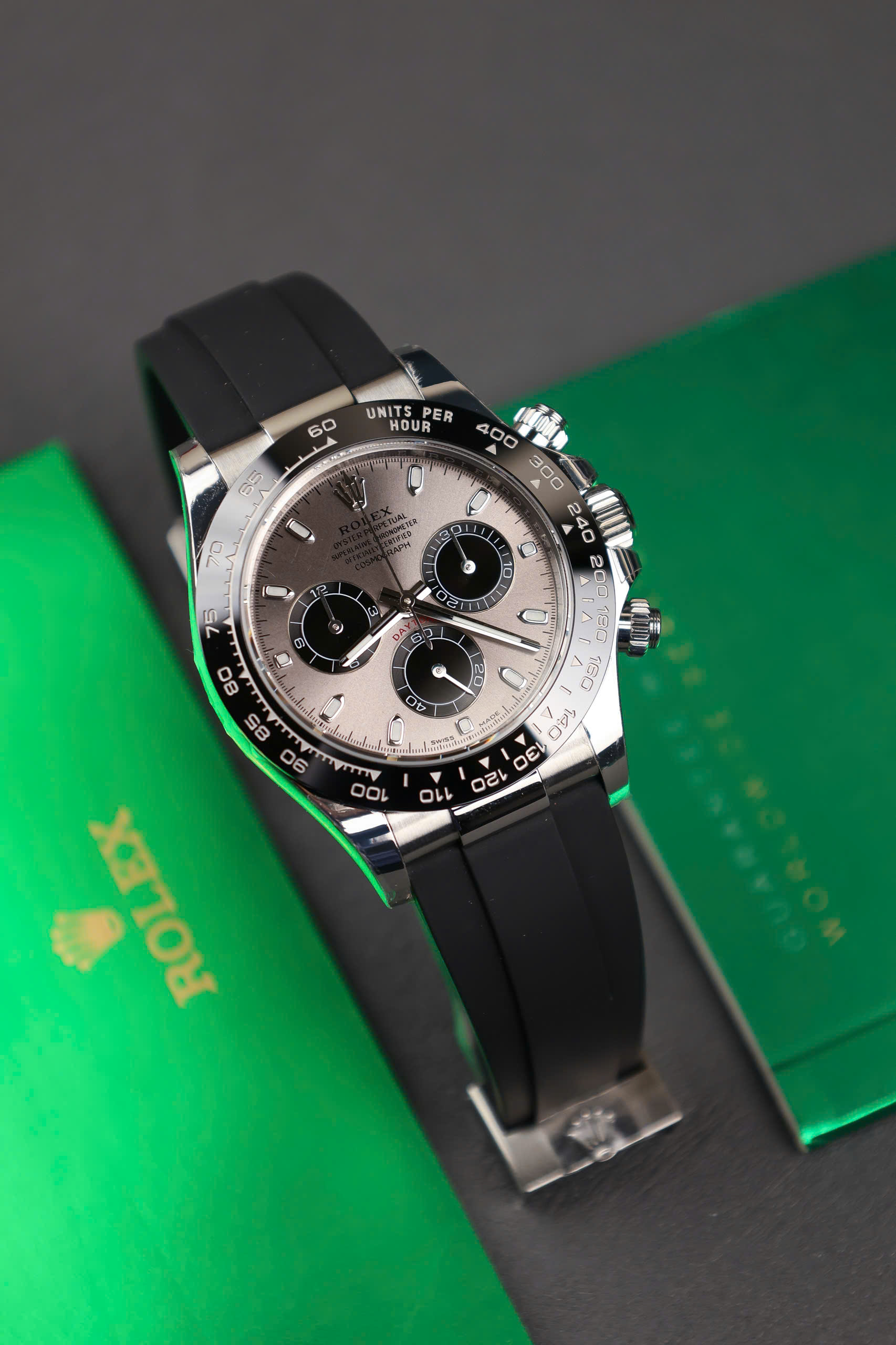 Đồng hồ Rolex Daytona Replica 11 mặt xám dây cao su nhà máy BT 40mm