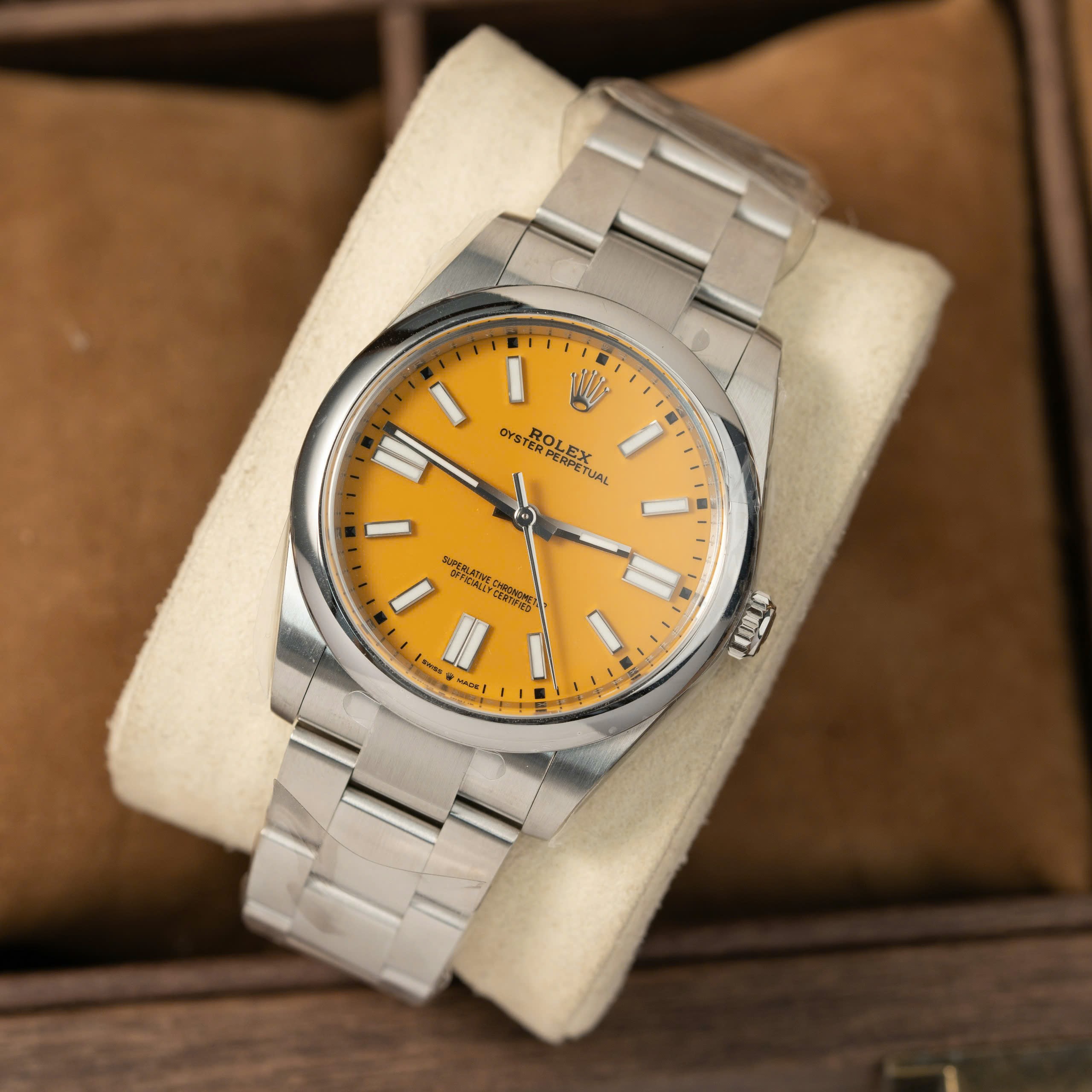 Đồng hồ Rolex Oyster Perpetual 124300 Rep 11 mặt số màu vàng nhà máy Clean 41mm
