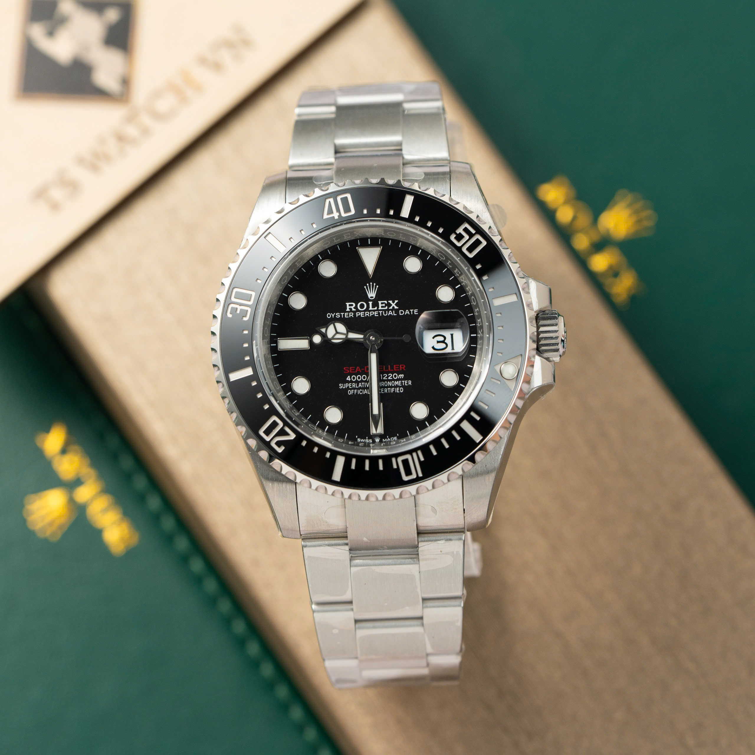 Đồng hồ Rolex Sea-Dweller 126600 Replica 11 mặt đen nhà máy VS 43mm
