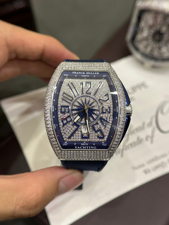 Đồng hồ Franck Muller V45 nam đính full kim cương nhân tạo màu xanh 44mm 