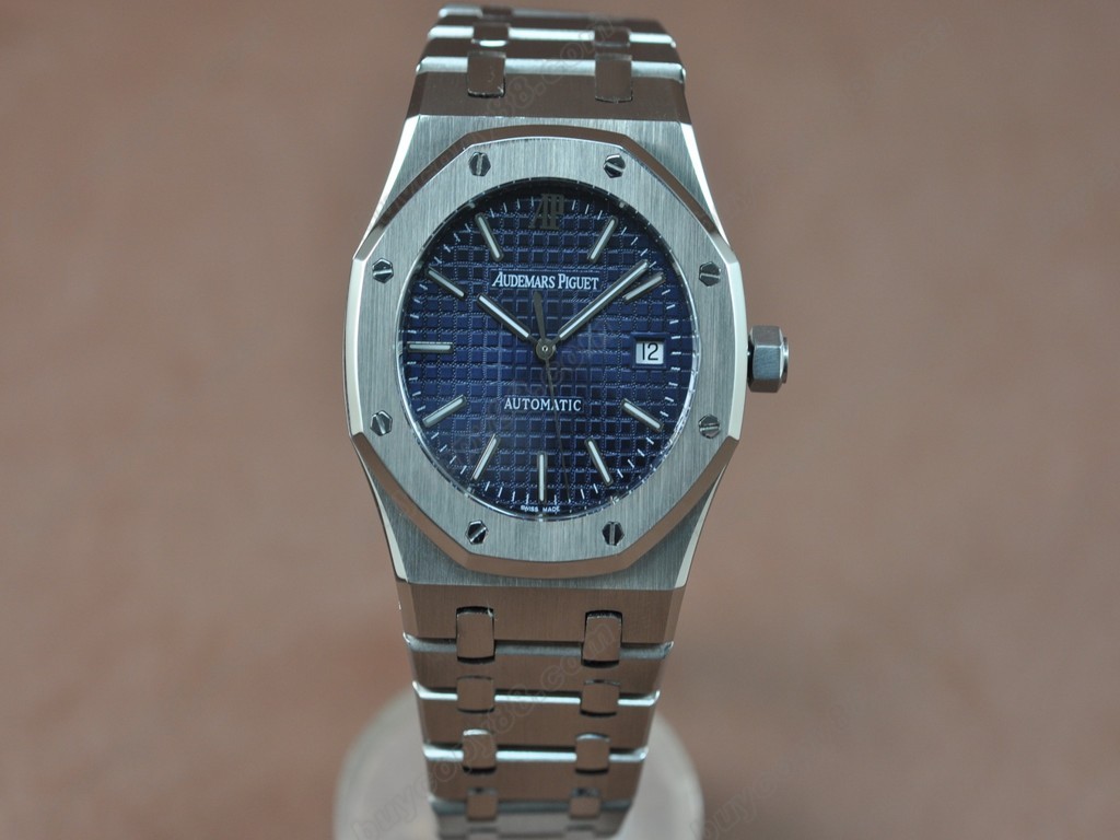 愛彼錶【男性用】Royal Oak Jumbo 39mm SS/SS Blue Swiss Eta 2824-2自動機芯搭載8