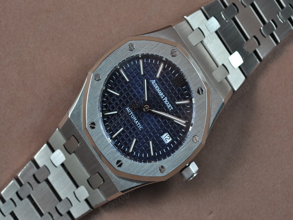 愛彼錶【男性用】Royal Oak Jumbo 39mm SS/SS Blue Swiss Eta 2824-2自動機芯搭載7