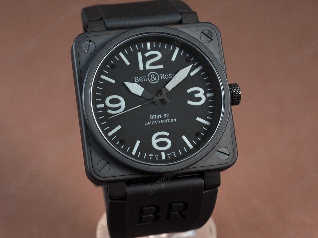 Bell & Ross【男性用】BR 01-092 PVD Black/White 46mm Asia Eta 2836-2オートマチック搭載．7