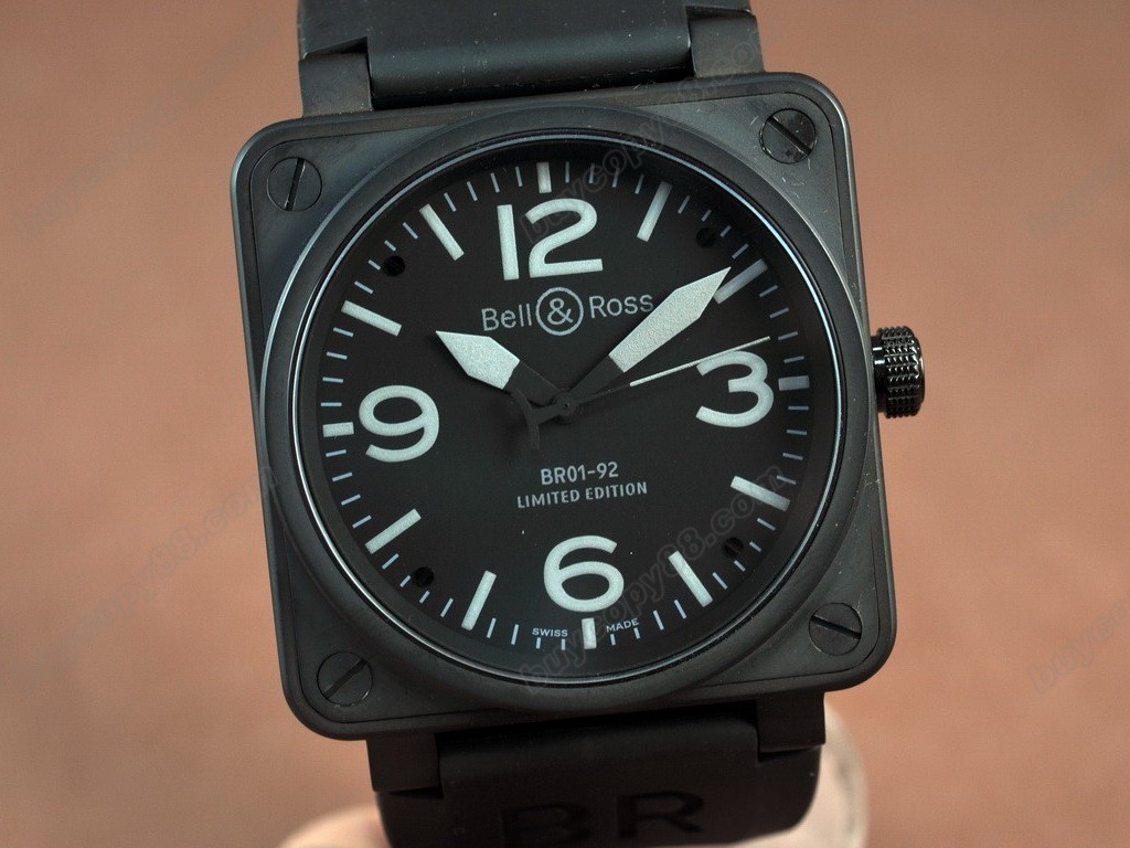 Bell & Ross【男性用】BR 01-092 PVD Black/White 46mm Asia Eta 2836-2オートマチック搭載．6