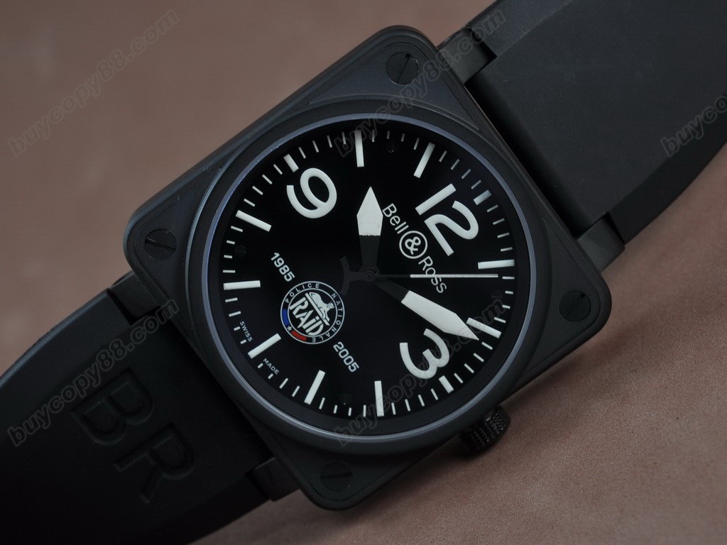 Bell & Ross【男性用】 BR Instrument Limited Ed PVD Black 46mm Eta 2892-2オートマチック搭載3