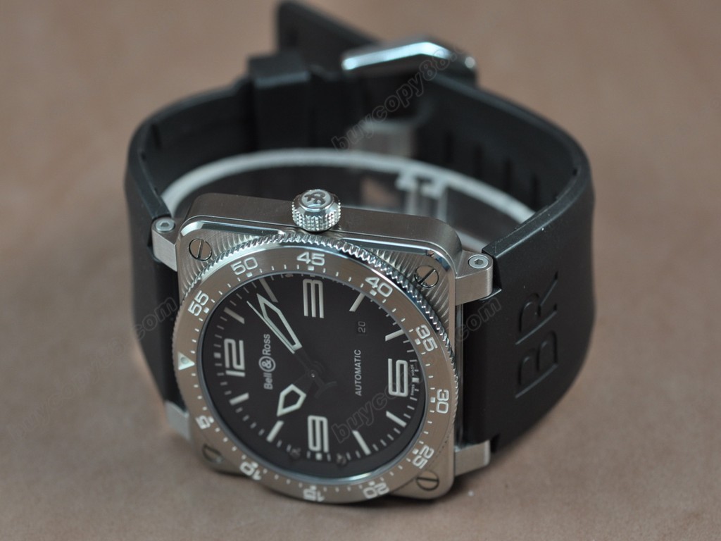 Bell & Ross【男性用】BR03 SS Black Dial Asia Eta 2824-2 自動機芯搭載2