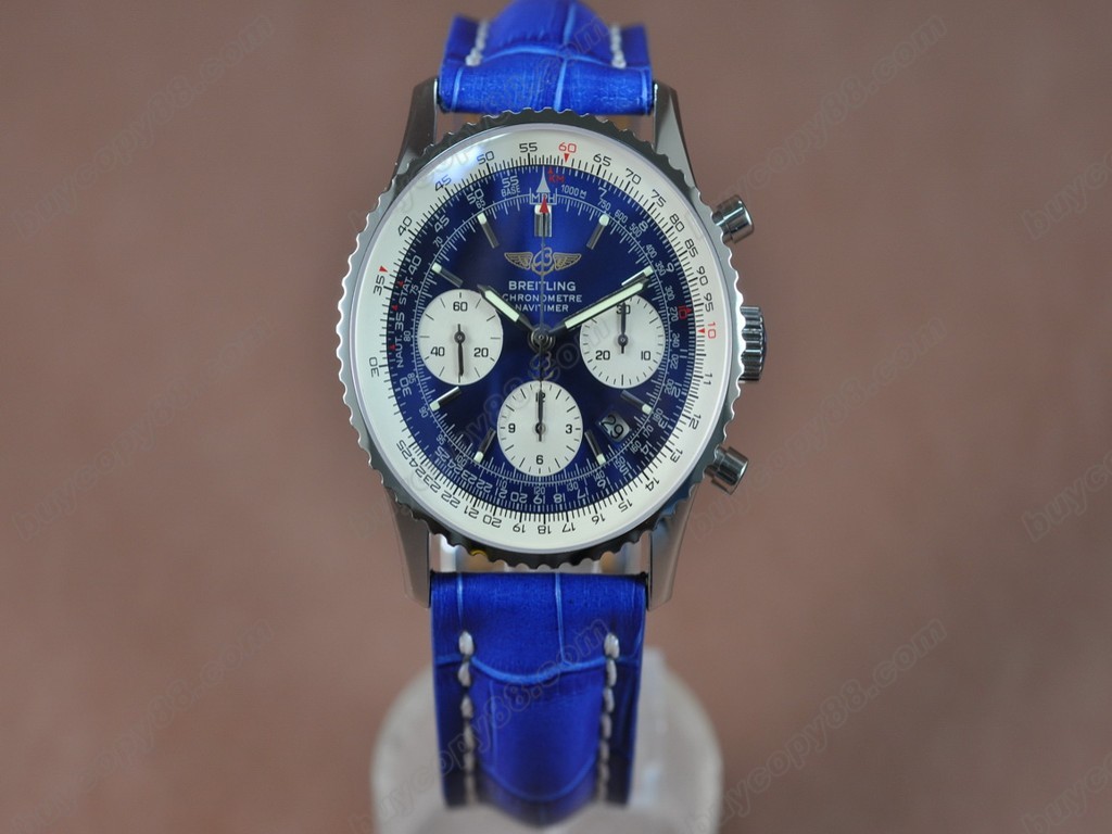 百年靈【男性用】 Navitimer Blue Dial LE Stick Markers Working Chronos自動機芯搭載7