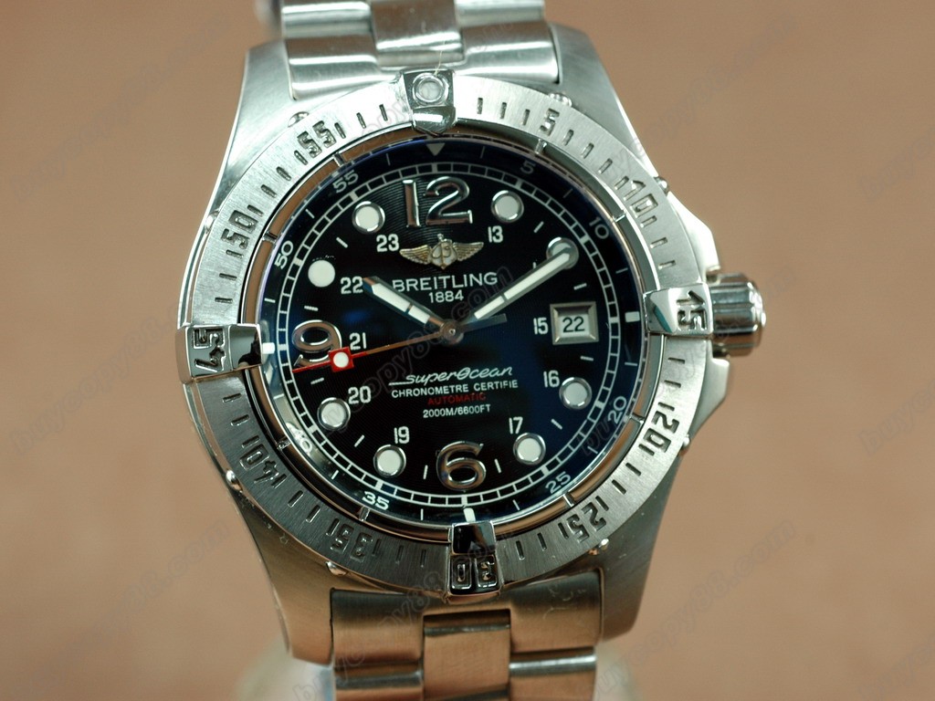 百年靈【男性用】 Superocean Steelfish SS Black Swiss Eta 2836-2自動機芯搭載　6