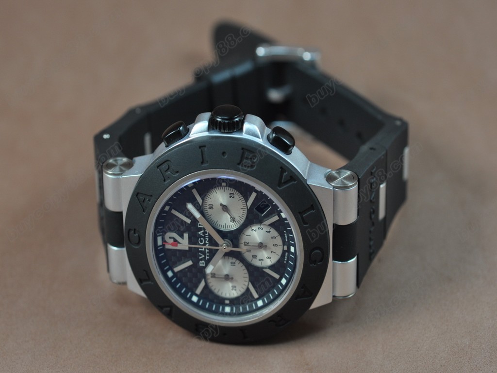寶格麗 【男性用】 Diagono Aluminium Chrono RU Carbon dial A-7750 自動機芯搭載10