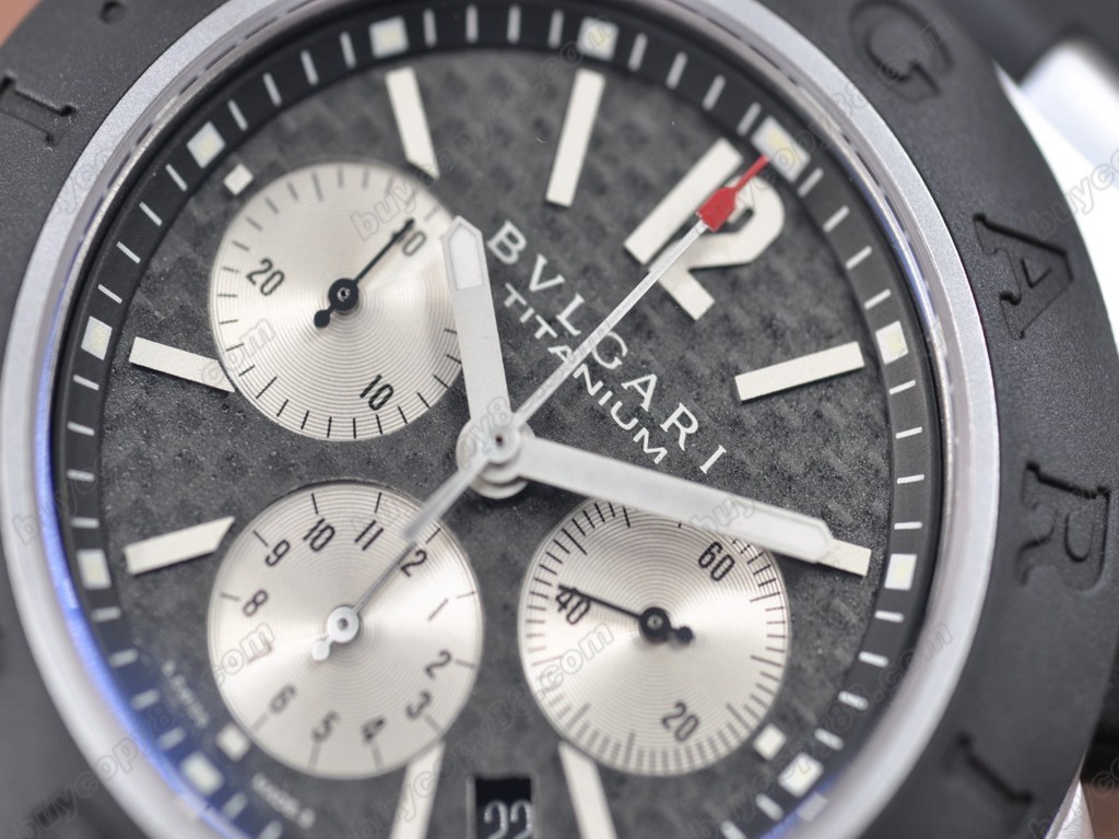 寶格麗 【男性用】 Diagono Aluminium Chrono RU Carbon dial A-7750 自動機芯搭載3