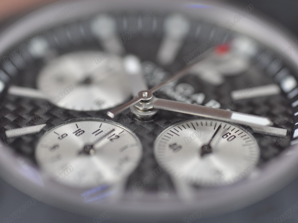 寶格麗 【男性用】 Diagono Aluminium Chrono RU Carbon dial A-7750 自動機芯搭載2