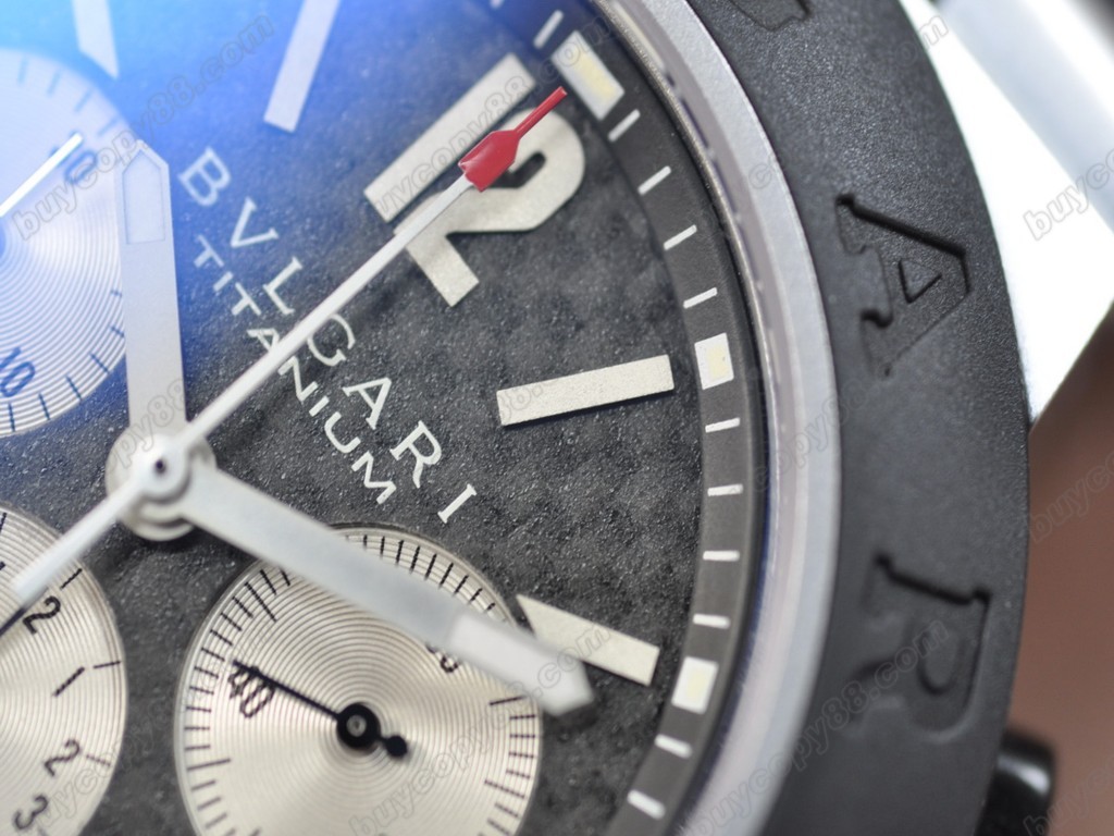 寶格麗 【男性用】 Diagono Aluminium Chrono RU Carbon dial A-7750 自動機芯搭載0