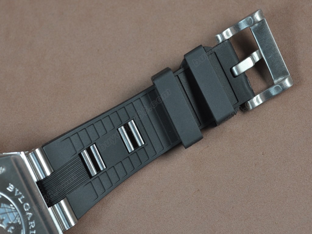 寶格麗【男性用】Diagono X-PRO Chrono SS/RU Black Jap OS20 石英機芯搭載 7