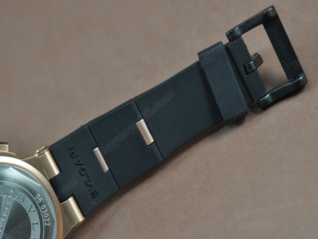 寶格麗【男性用】Diagono Aluminium ChronoOS20 石英機芯搭載 2