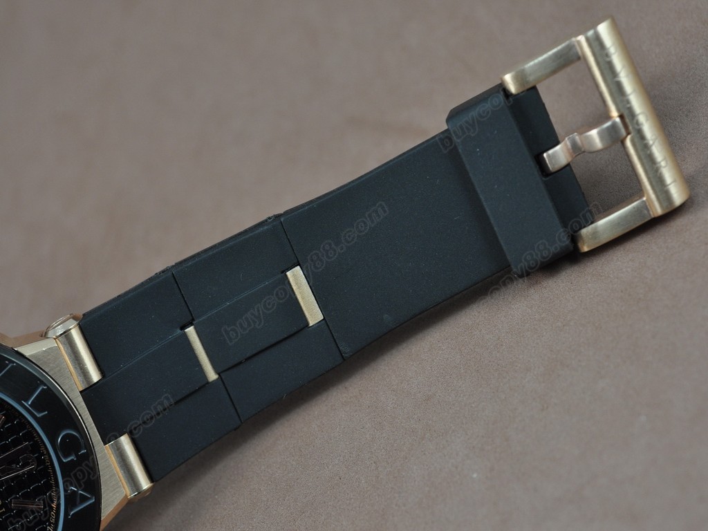 寶格麗 【男性用】 Diagono Aluminium RG Japan OS20 石英機芯搭載 1