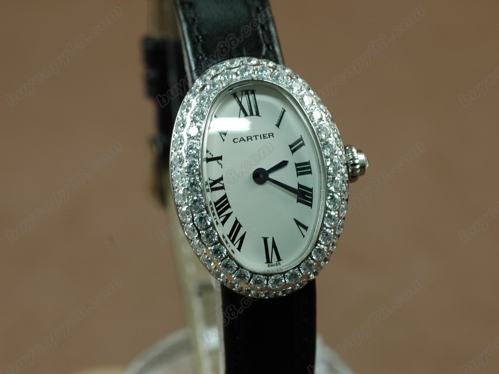 卡地亞【女性用】Jewellery SS Case White Dial Brown Strap DiamondSwiss 石英機芯搭載8