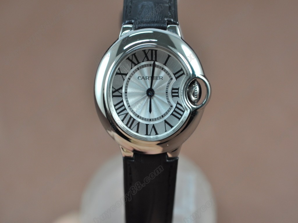 卡地亞【女性用】 Ballon Blue de Cartier Ⅱ White Swiss 石英機芯搭載 3