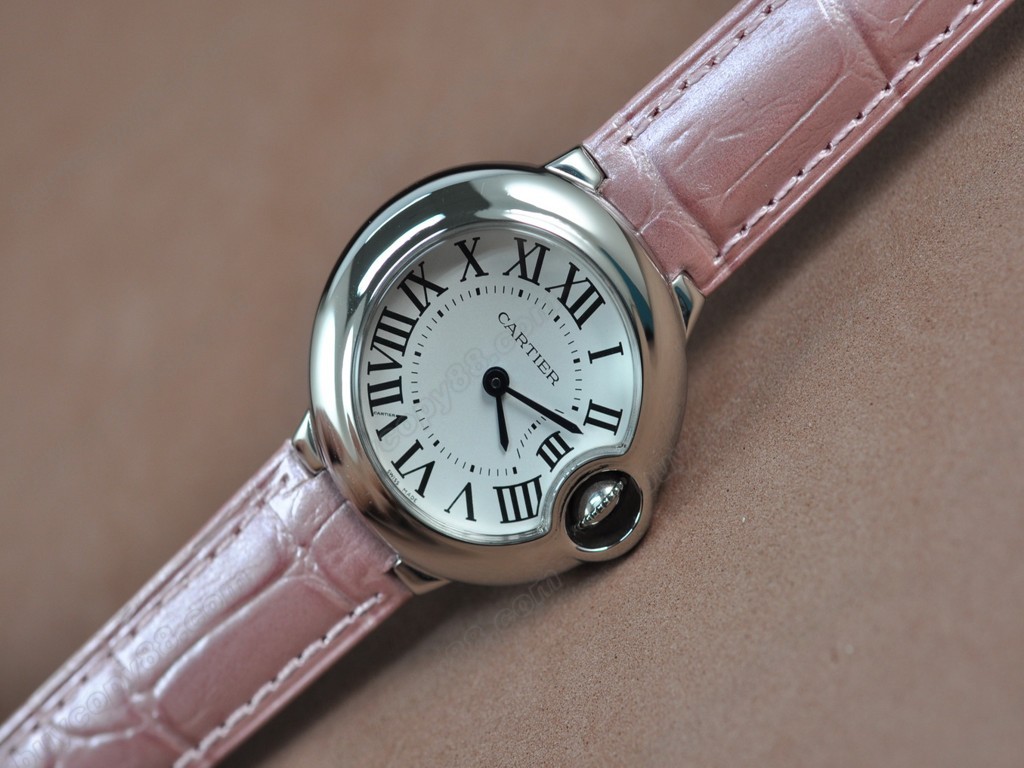 卡地亞【女性用】 Ballon Blue de Cartier Ⅱ White Swiss石英機芯搭載 2