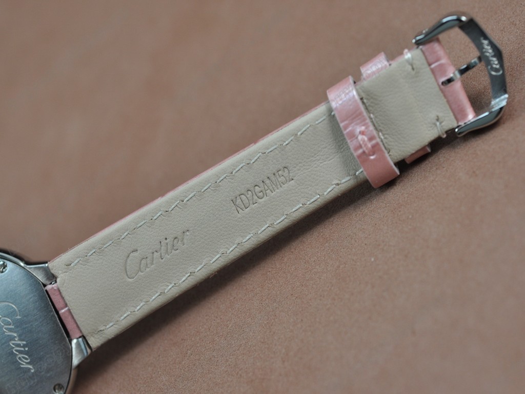 卡地亞【女性用】 Ballon Blue de Cartier Ⅱ White Swiss石英機芯搭載 4