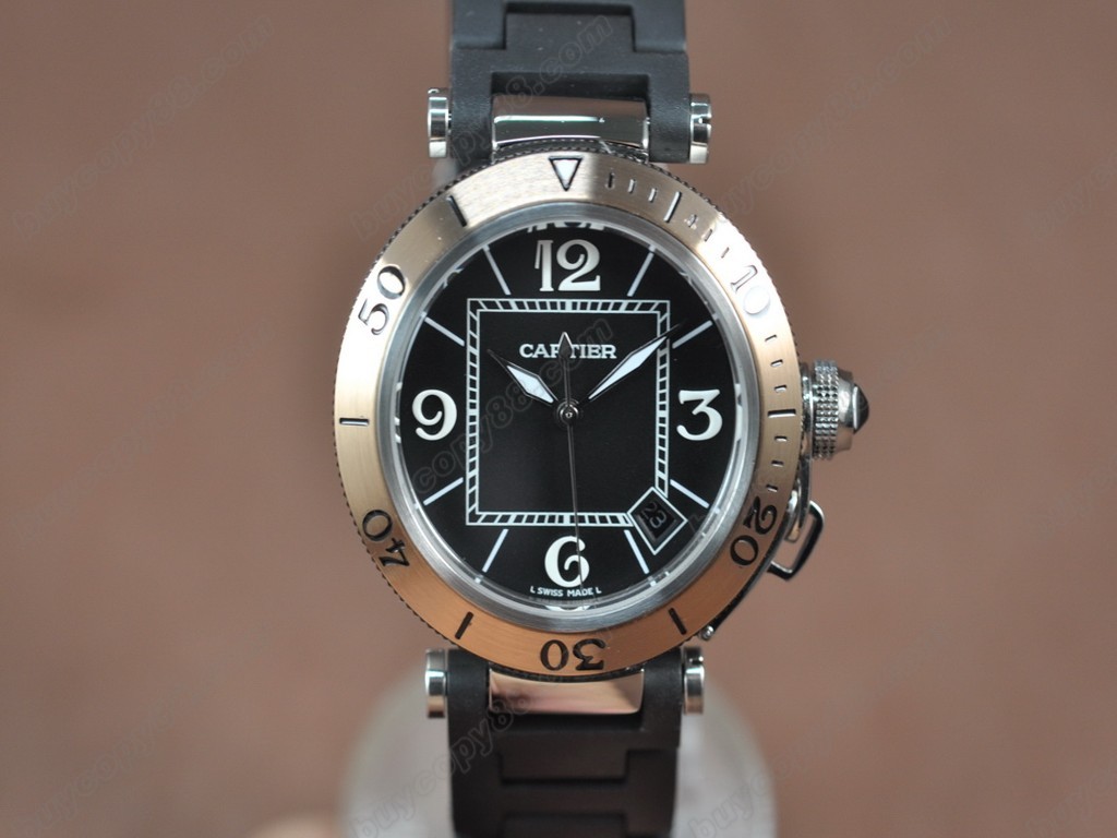 卡地亞【男性用】 Pasha 37mm  TT/RU Black Dial  550Swiss 石英機芯搭載6