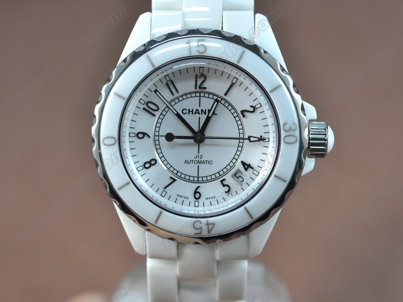 香奈兒【女性用】 J12 White Full Ceramic Swiss Eta 2824-2 自動機芯搭載6