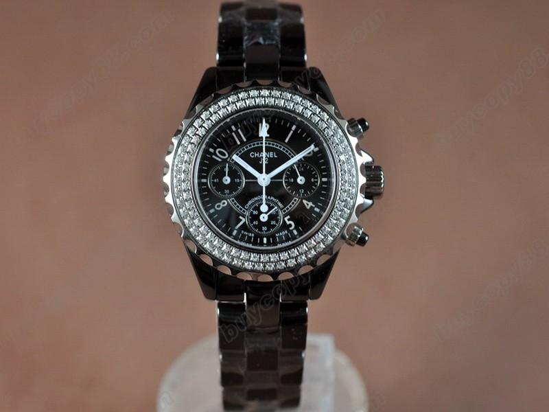 香奈兒【女性用】J12 Black Chronograph, Full Ceramic Working ChronosJapanese OS20 石英機芯搭載0