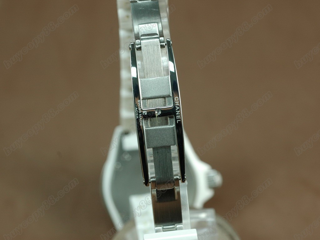 香奈兒【女性用】 J12 White Ceramic Men Swiss Eta  2824-2 自動機芯搭載9