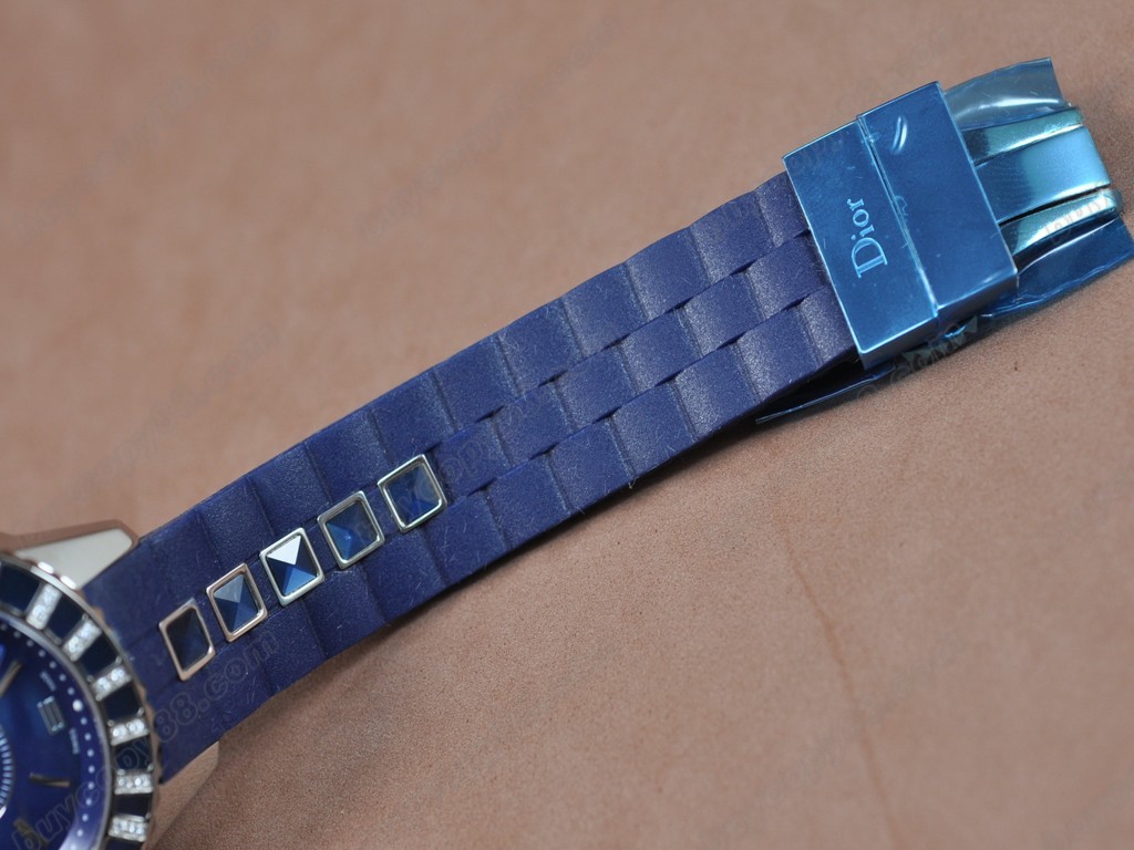 迪奧【男女兼用】Christal Jewellery Mid SS/RU Blue Swiss 石英機芯搭載3