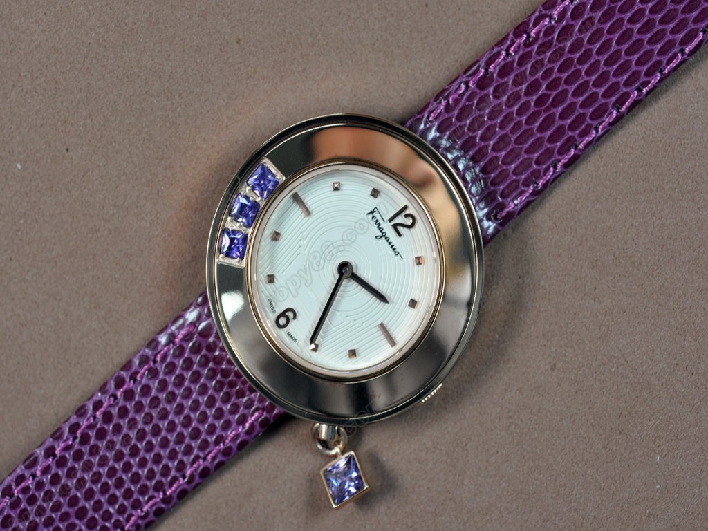 菲拉格慕【女性用】 Ladies RG/LE White MOP Dial Swiss 石英機芯搭載5