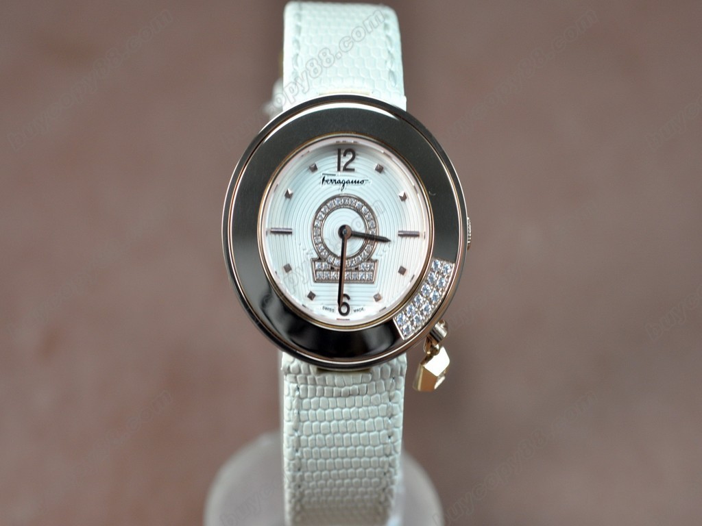 菲拉格慕【女性用】 Ladies RG/LE White MOP Dial Swiss 石英機芯搭載7