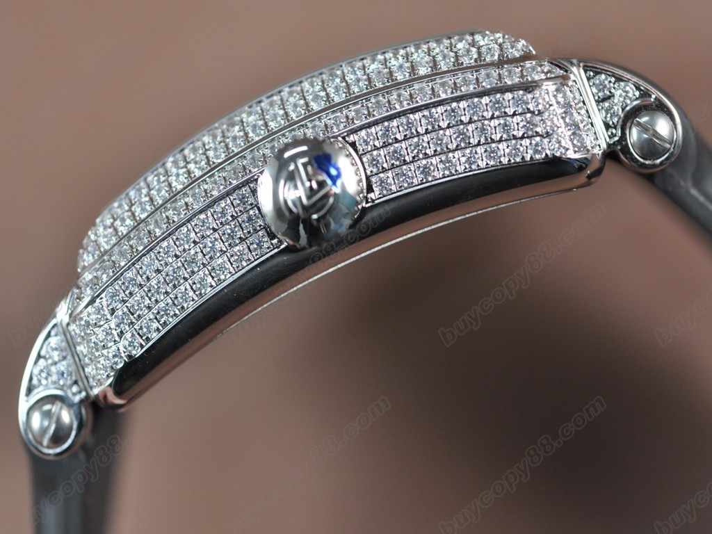 法蘭克穆勒【男性用】 Conquistador SS/LE Full Diam Bezel and Dial Asia 2824-2自動機芯搭載3