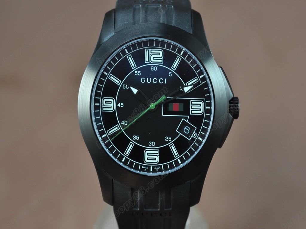 古馳 【男性用】 Men G Timeless PVD/RU Swiss 石英機芯搭載　 1