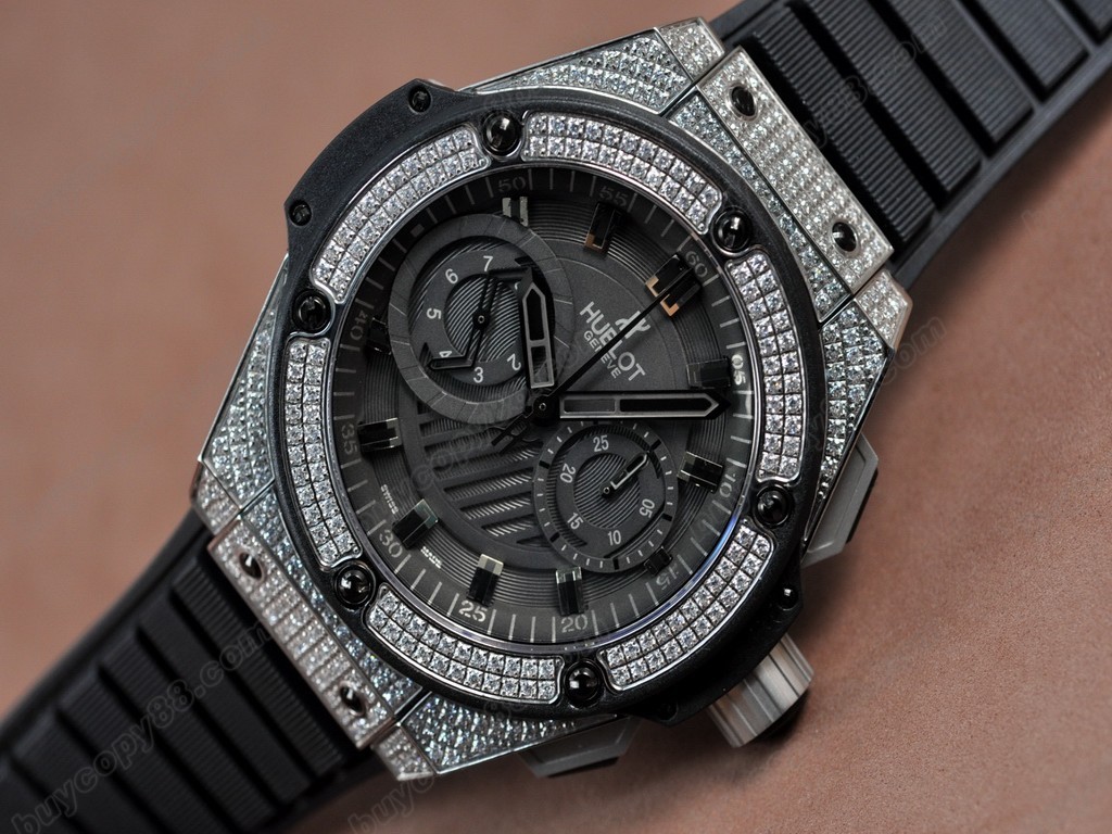 御博 【男性用】Big Bang King Power RU Black Asia7750自動機芯搭載.振頻每小時 28,800 次0