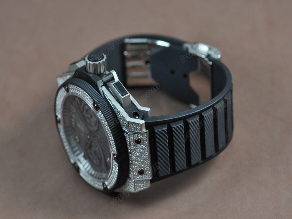 御博 【男性用】Big Bang King Power RU Black Asia7750自動機芯搭載.振頻每小時 28,800 次6