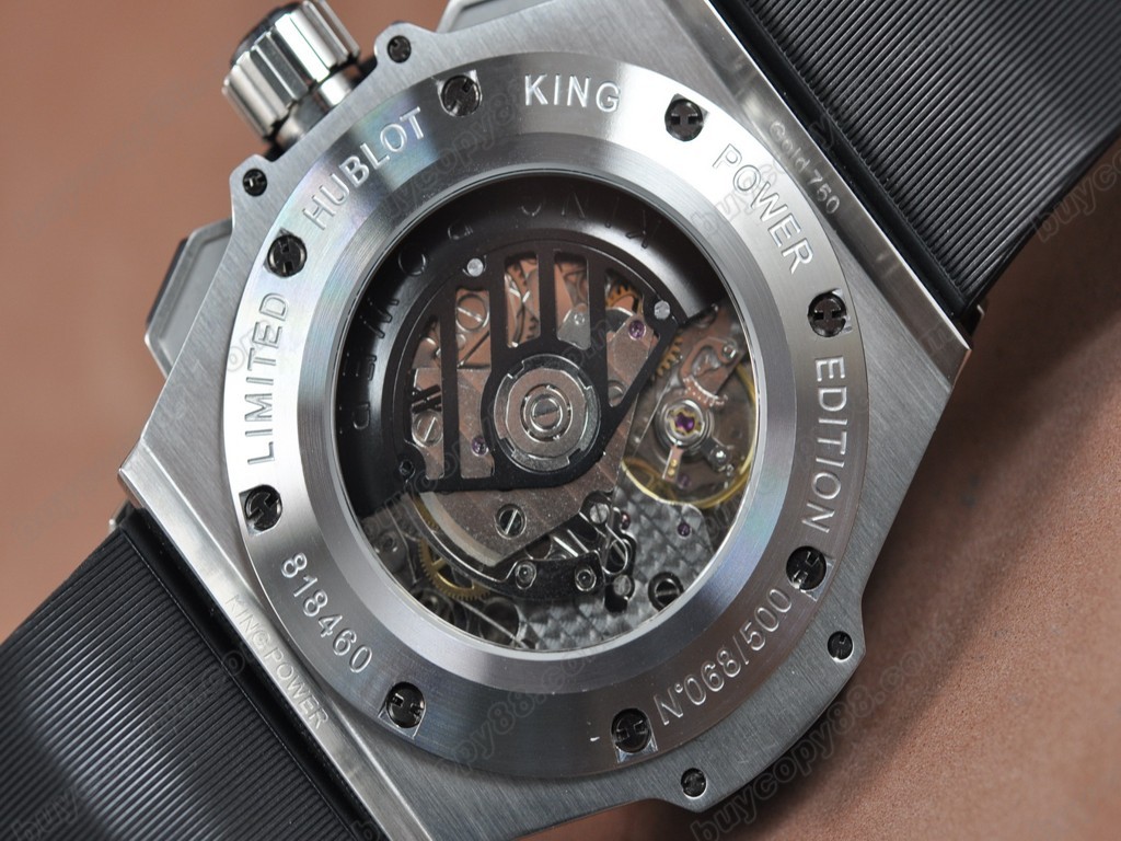 御博 【男性用】 Big Bang King Power RU/SS Black Asia 7750 自動機芯搭載.振頻每小時 28,800 次1