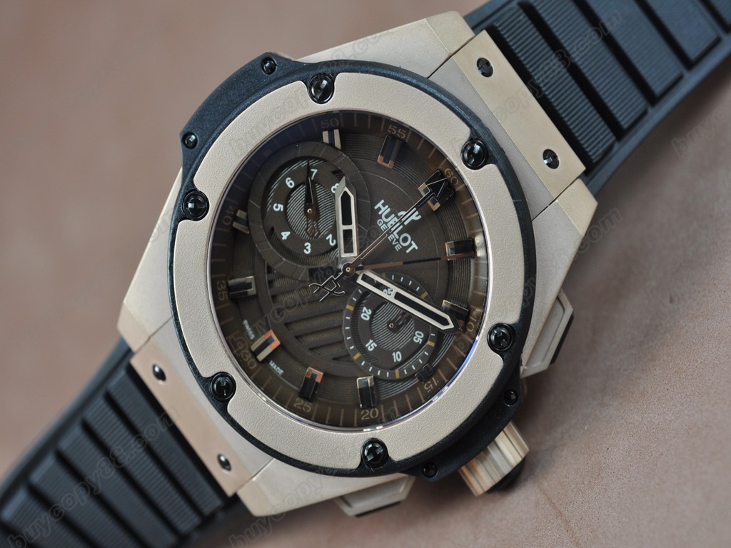 御博 【男性用】 Big Bang King Power RG/RU Brown Asia 7750 自動機芯搭載.振頻每小時 28,800 次1