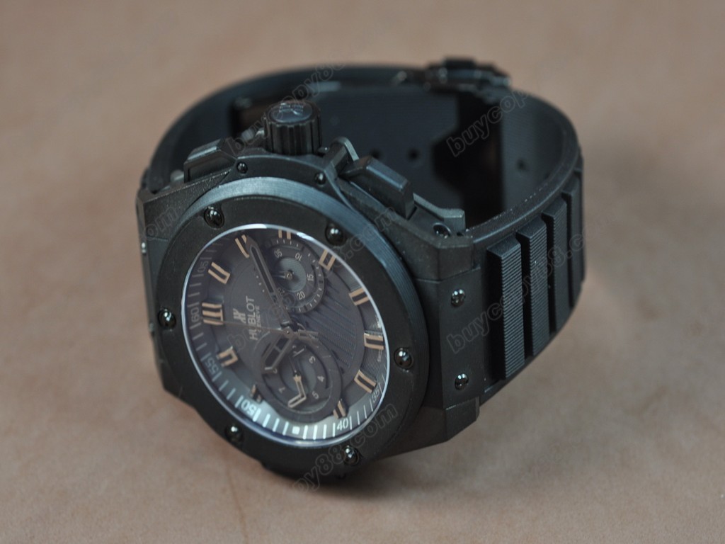 御博 【男性用】Big Bang King Power PVD/RU Black Asia7750 自動機芯搭載.振頻每小時 28,800 次2