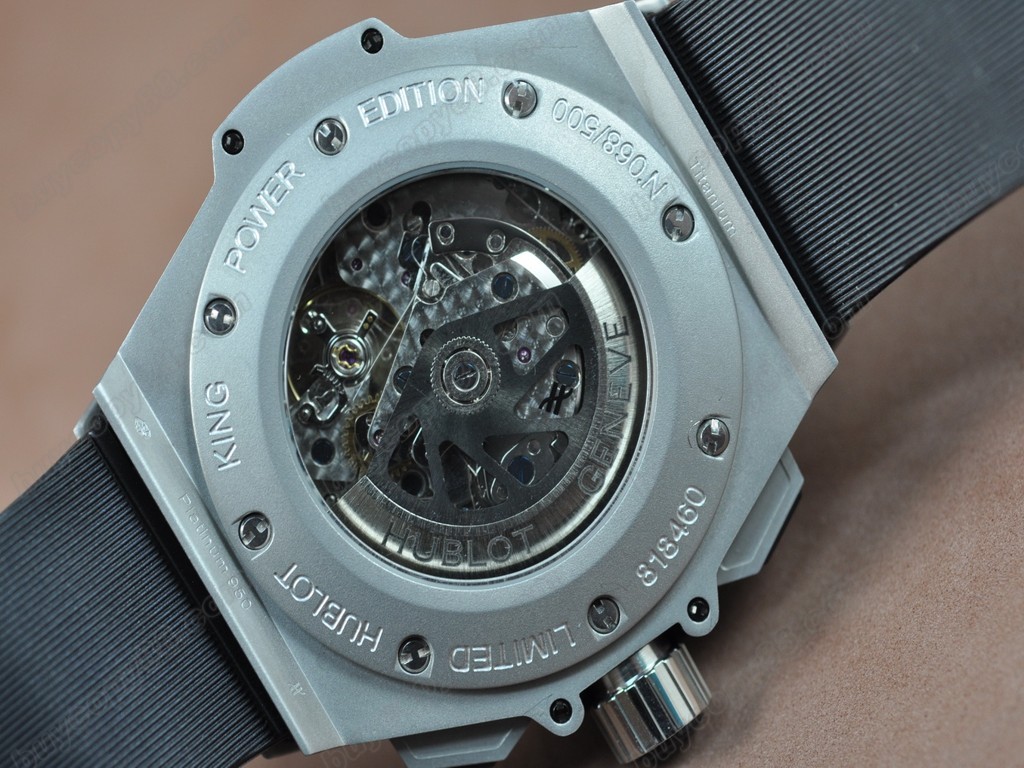 御博 【男性用】 Big Bang King Power SS/RU Black Asia 7750 自動機芯搭載.振頻每小時 28,800 次4