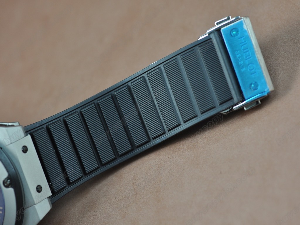 御博 【男性用】 Big Bang King Power SS/RU Red Asia7750 自動機芯搭載.振頻每小時 28,800 次6