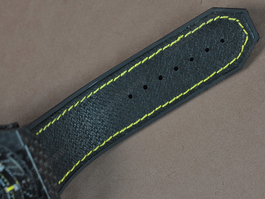 御博 【男性用】 Big Bang King Power F1 Limited Carbon case Black A-7750 自動機芯搭載.振頻每小時 28,800 次10