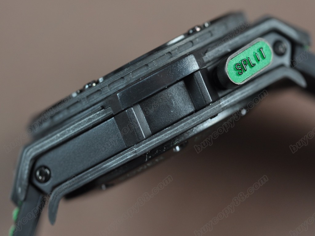 御博 【男性用】 Big Bang King Power F1 Limited Carbon case Black A-750 自動機芯搭載.振頻每小時 28,800 次5